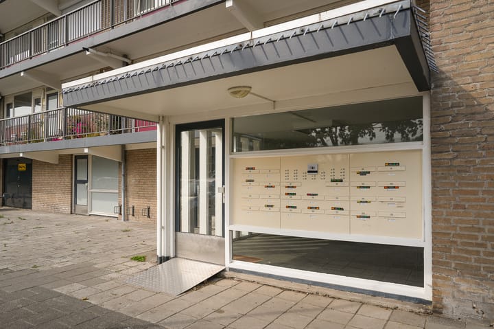 Photo 32 of Hesselsstraat 129