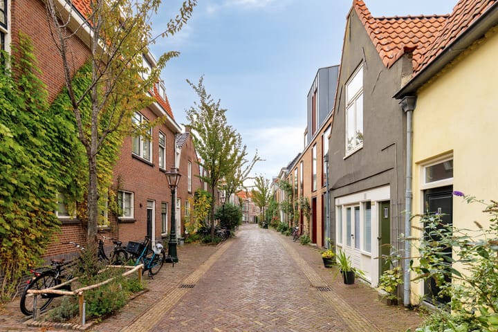 Photo 2 of Narmstraat 23-A
