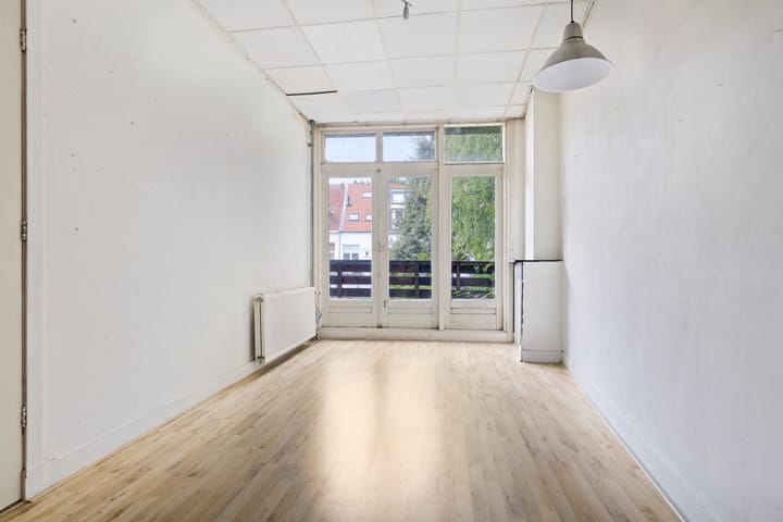 Photo 18 of Narmstraat 23-A