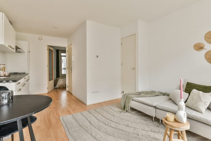 Photo 4 of Kinkerstraat 90-1