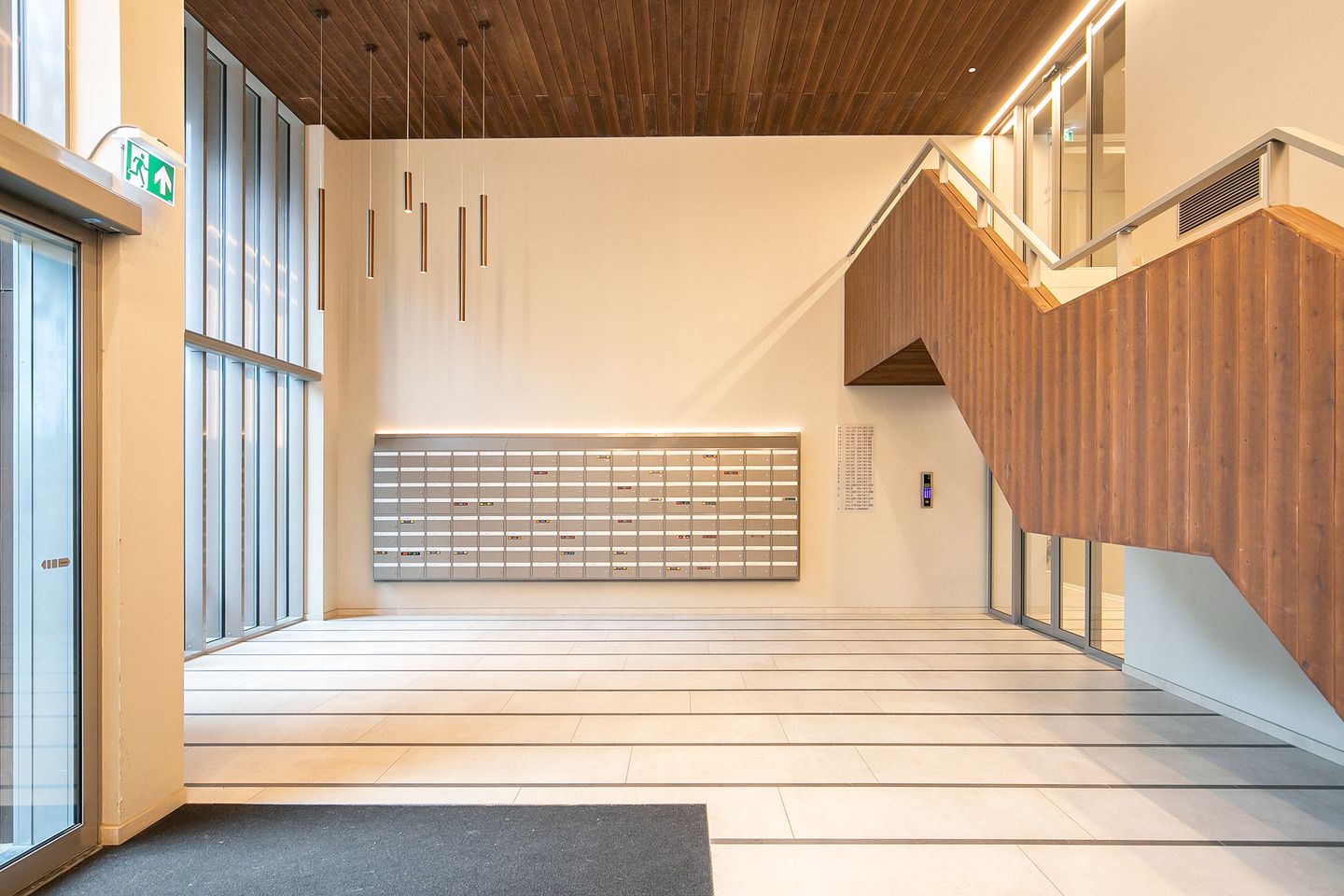 Foto 4 van Friesestraatweg 141-80