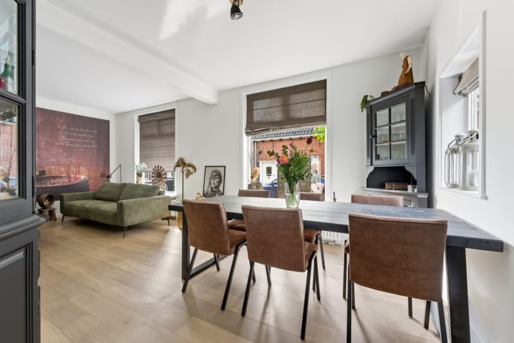 Foto 10 van Oranjestraat 2