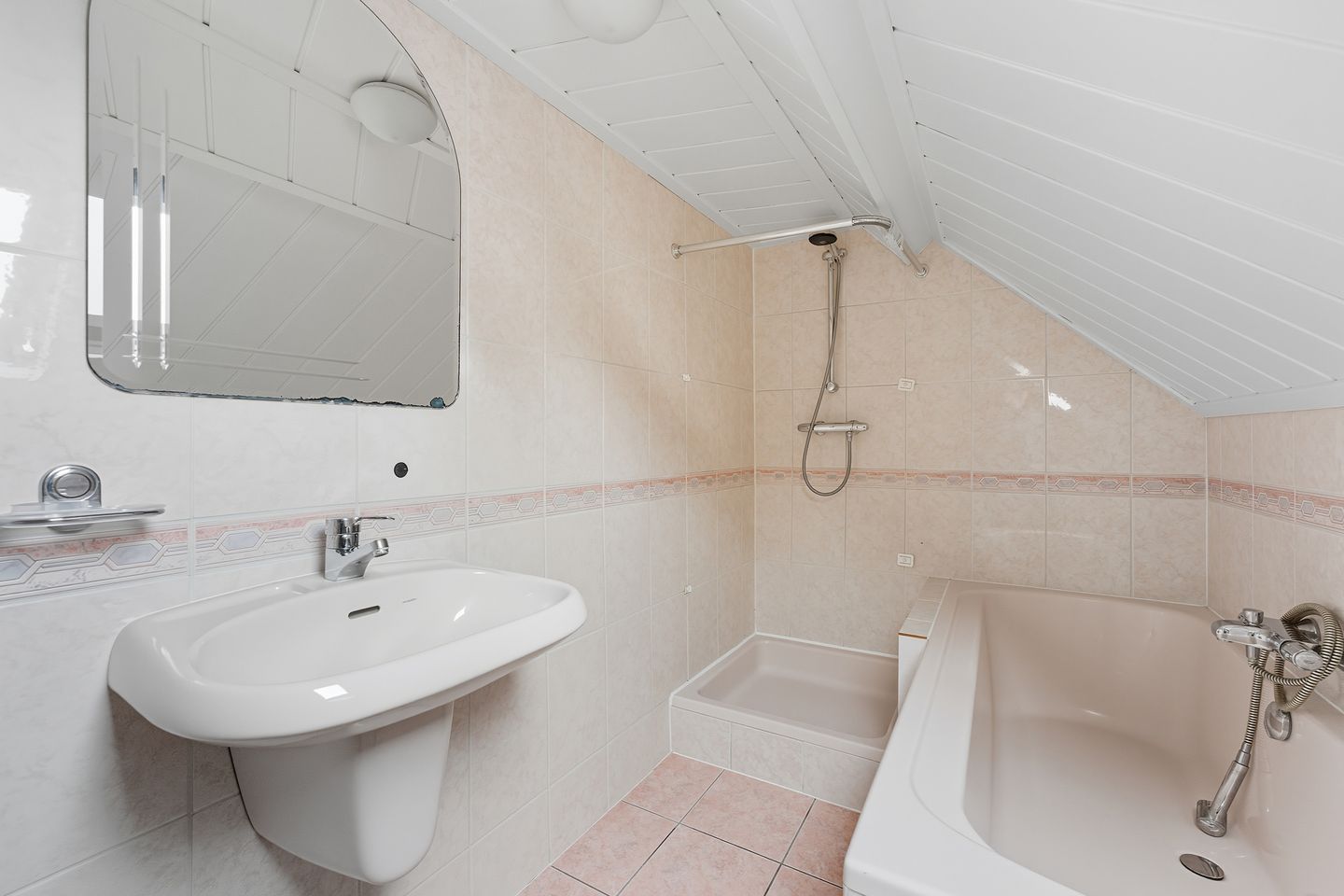 Foto 29 van Oranjestraat 2