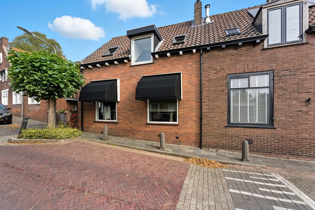 Foto 37 van Oranjestraat 2