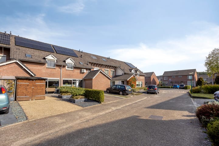 Foto 2 van Wethouder Teunissenstraat 12