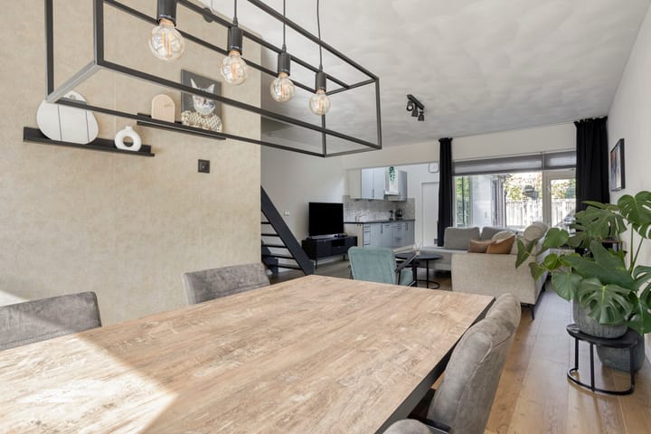 Foto 6 van Wethouder Teunissenstraat 12