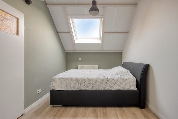 Foto 16 van Wethouder Teunissenstraat 12