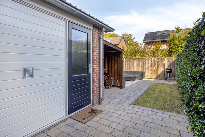 Foto 18 van Wethouder Teunissenstraat 12