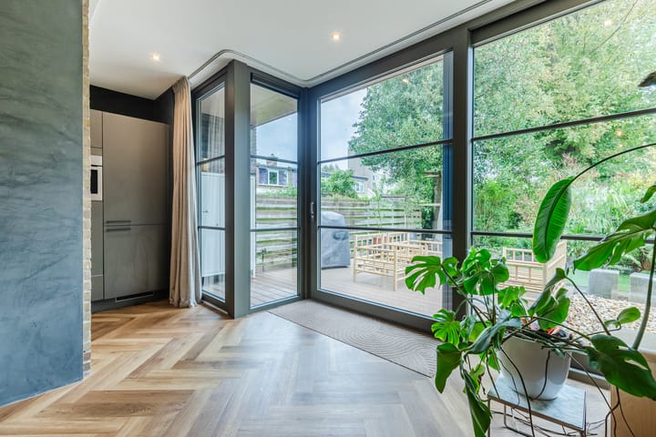 Foto 9 van Jan van Goyenstraat 83