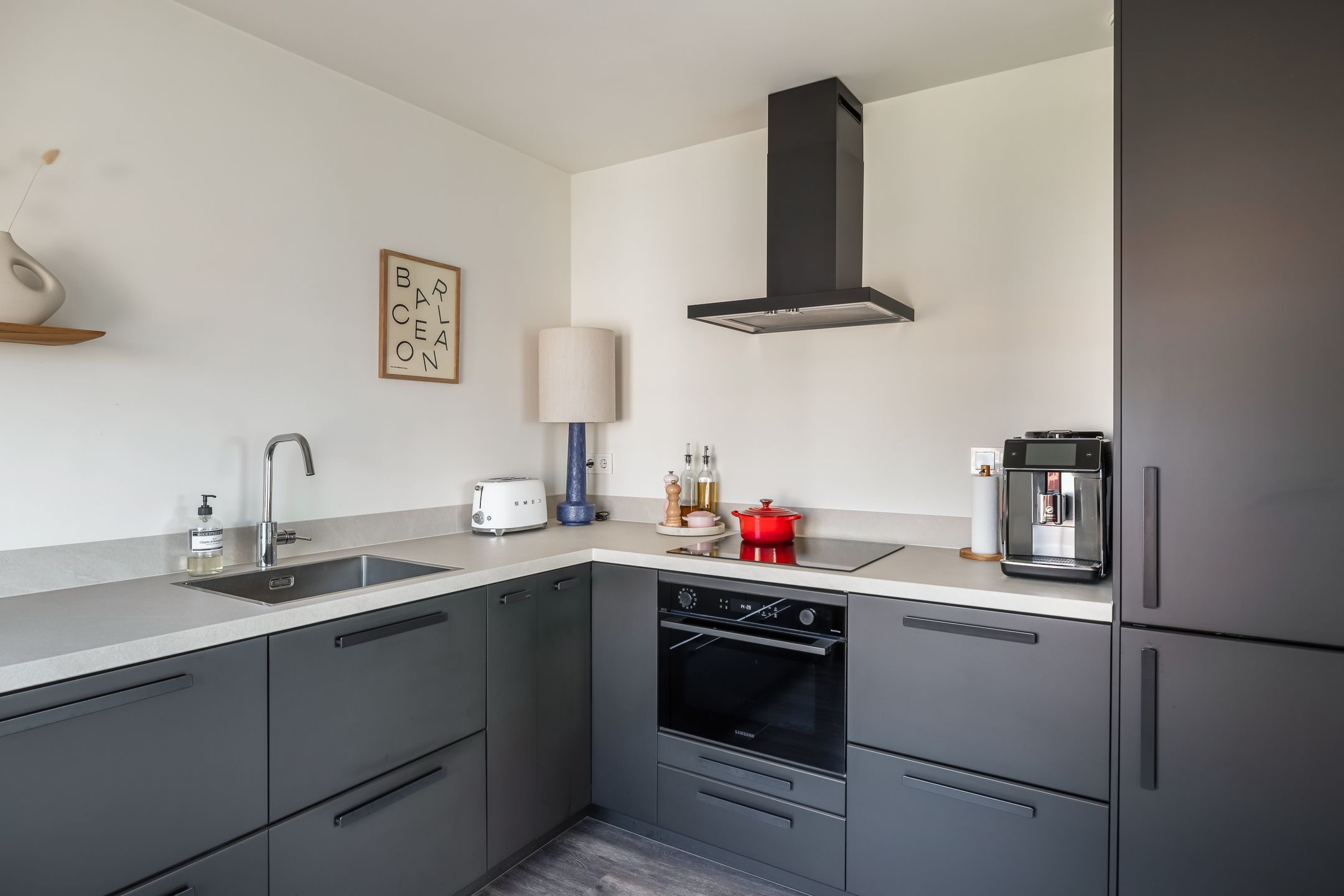 Photo 15 of Arthur van Schendelstraat 751