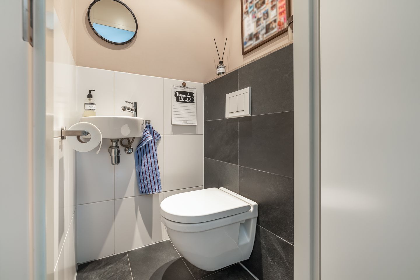 Photo 34 of Arthur van Schendelstraat 751