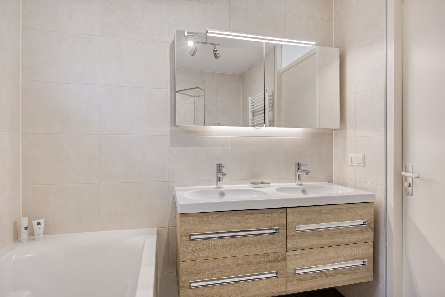 Foto 34 van Sprookjesbosch 91