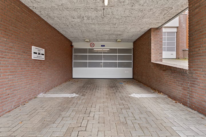 Photo 29 of Putgraaf 315