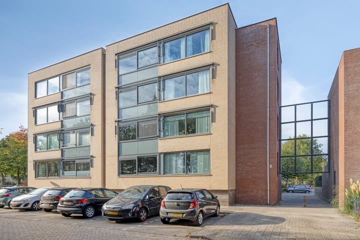 Photo 9 of Wissel 76