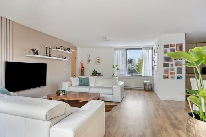 Photo 18 of Wissel 76