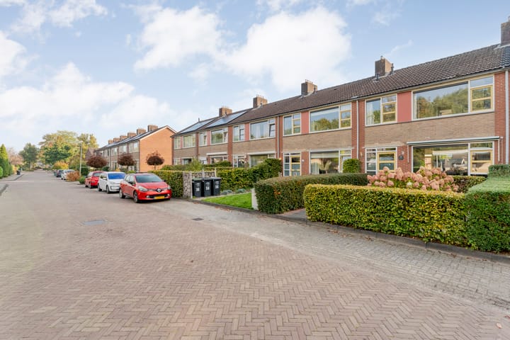 Foto 3 van Meester Cassastraat 58