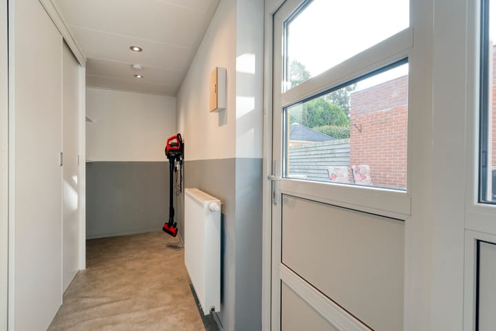 Foto 15 van Meester Cassastraat 58