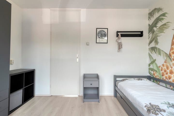 Foto 25 van Meester Cassastraat 58