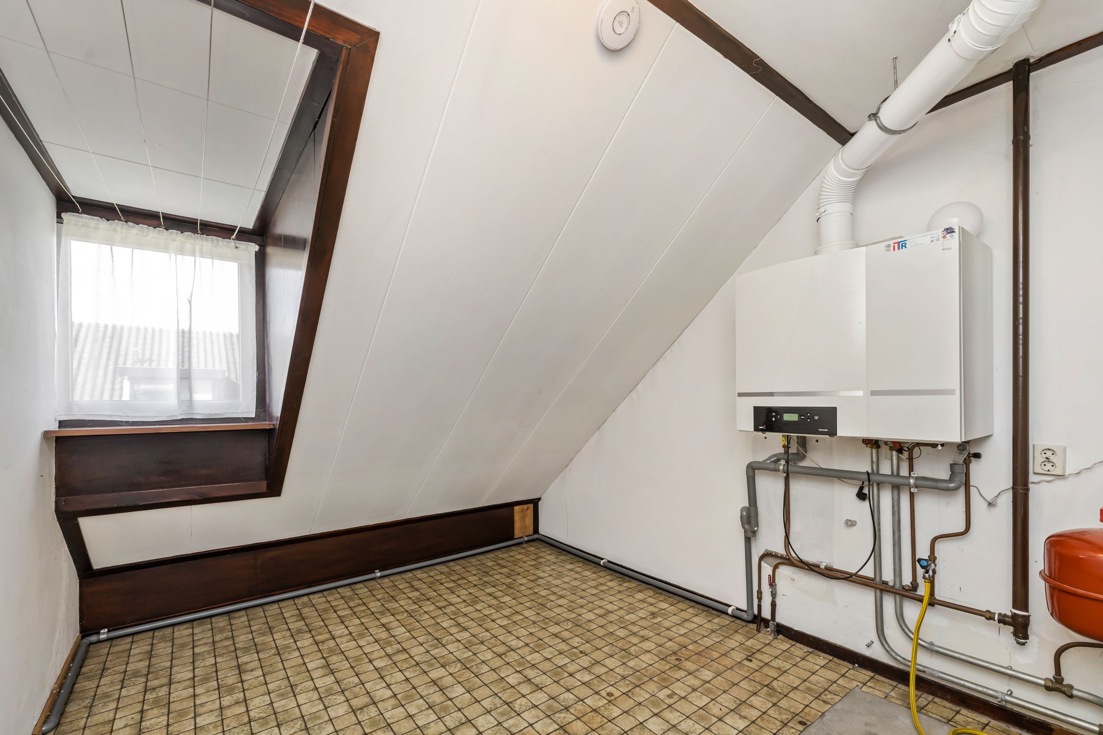 Photo 36 of Tunnelweg 2