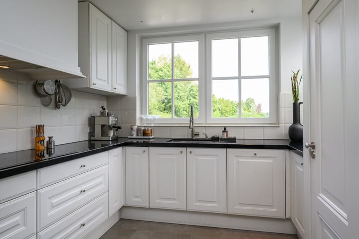 Photo 13 of Nieuw-Loosdrechtsedijk 198-A