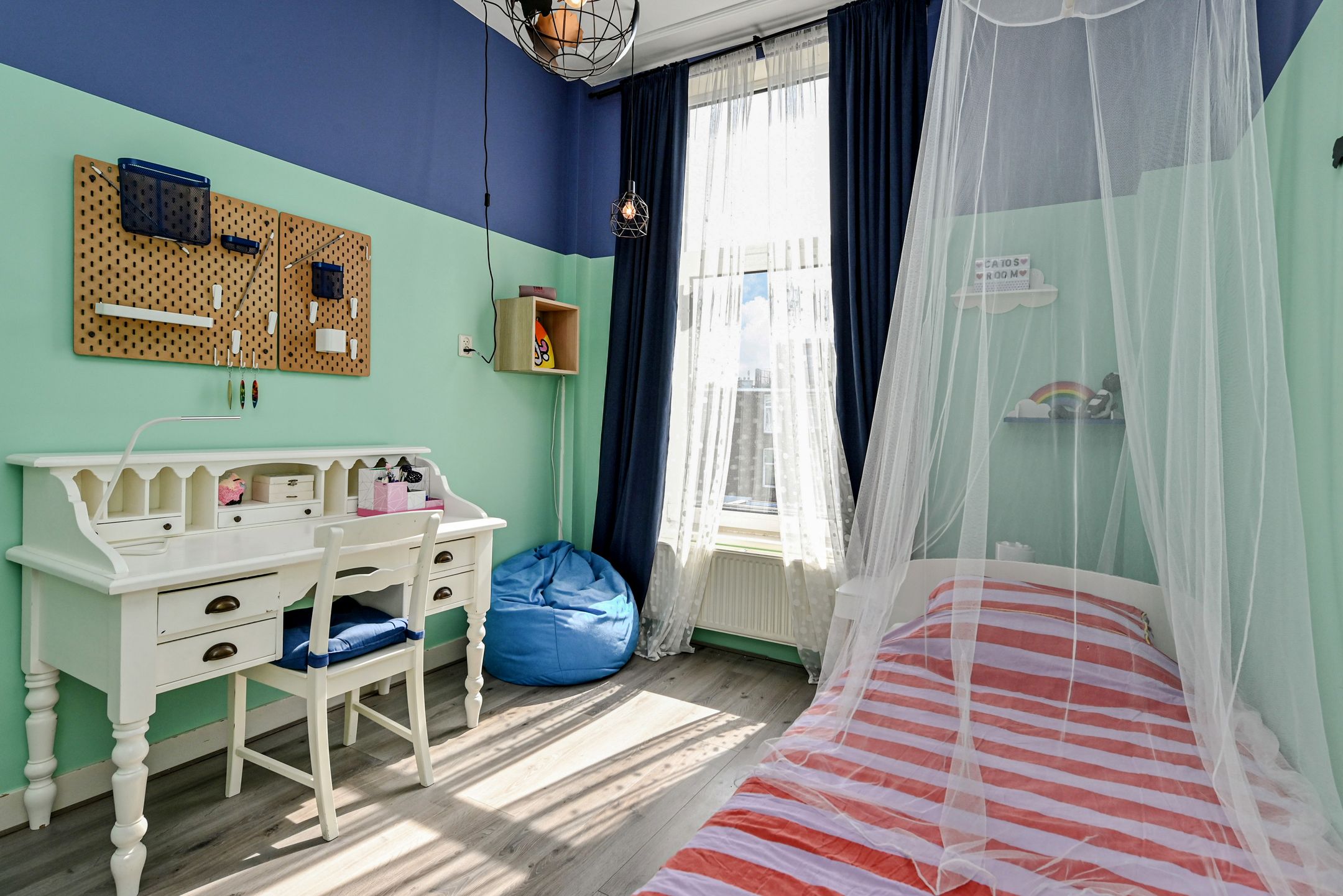 Photo 24 of Abeelstraat 18