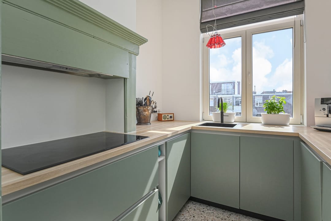 Photo 26 of Abeelstraat 18