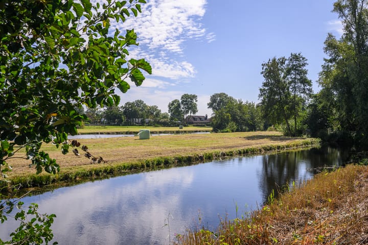 Photo 37 of Nieuw-Loosdrechtsedijk 198-A