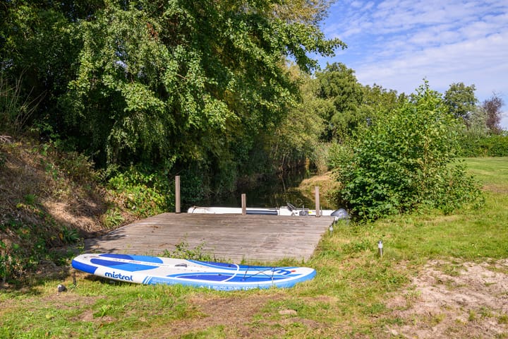 Photo 44 of Nieuw-Loosdrechtsedijk 198-A