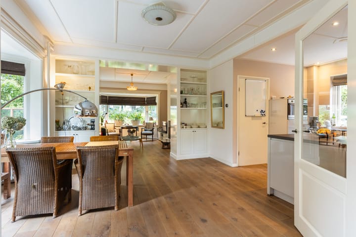 Foto 8 van Jachtlaan 117