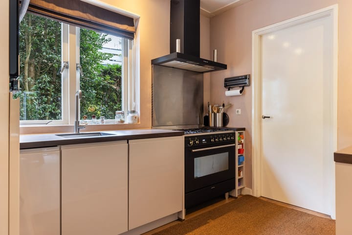 Foto 11 van Jachtlaan 117