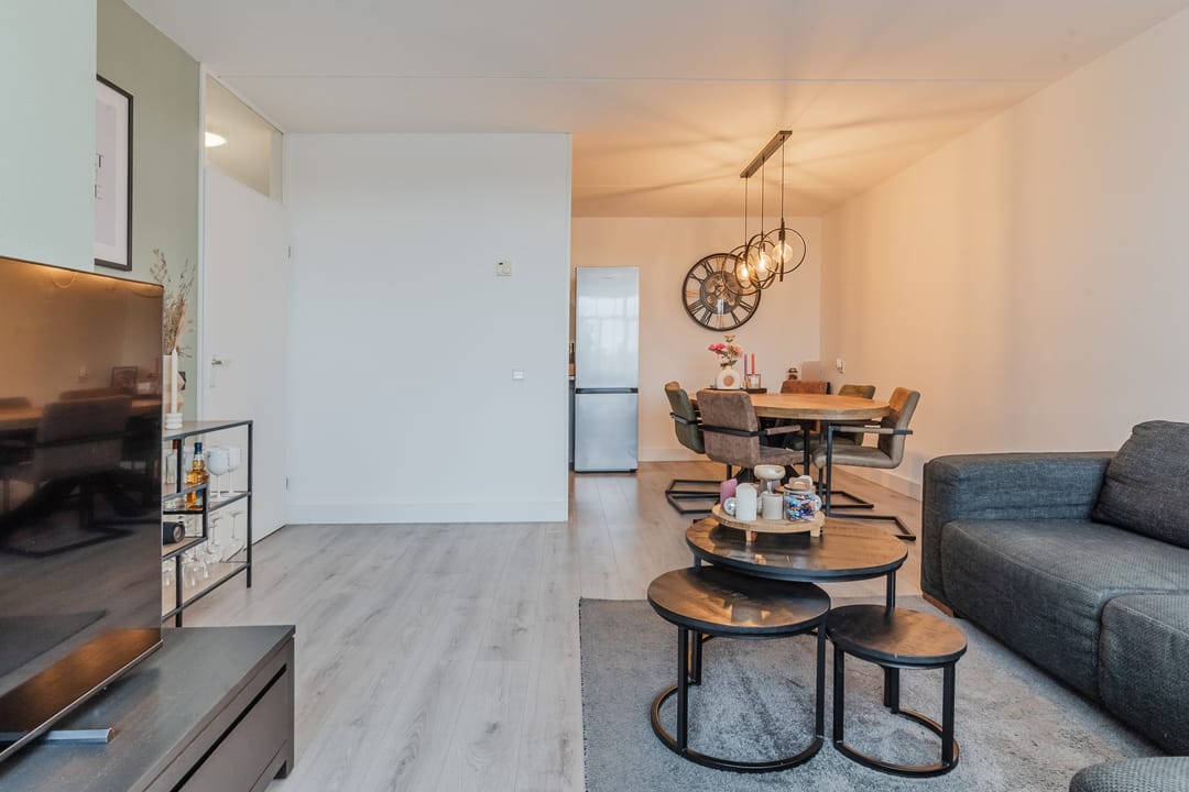 Photo 13 of Bredaseweg 31-D