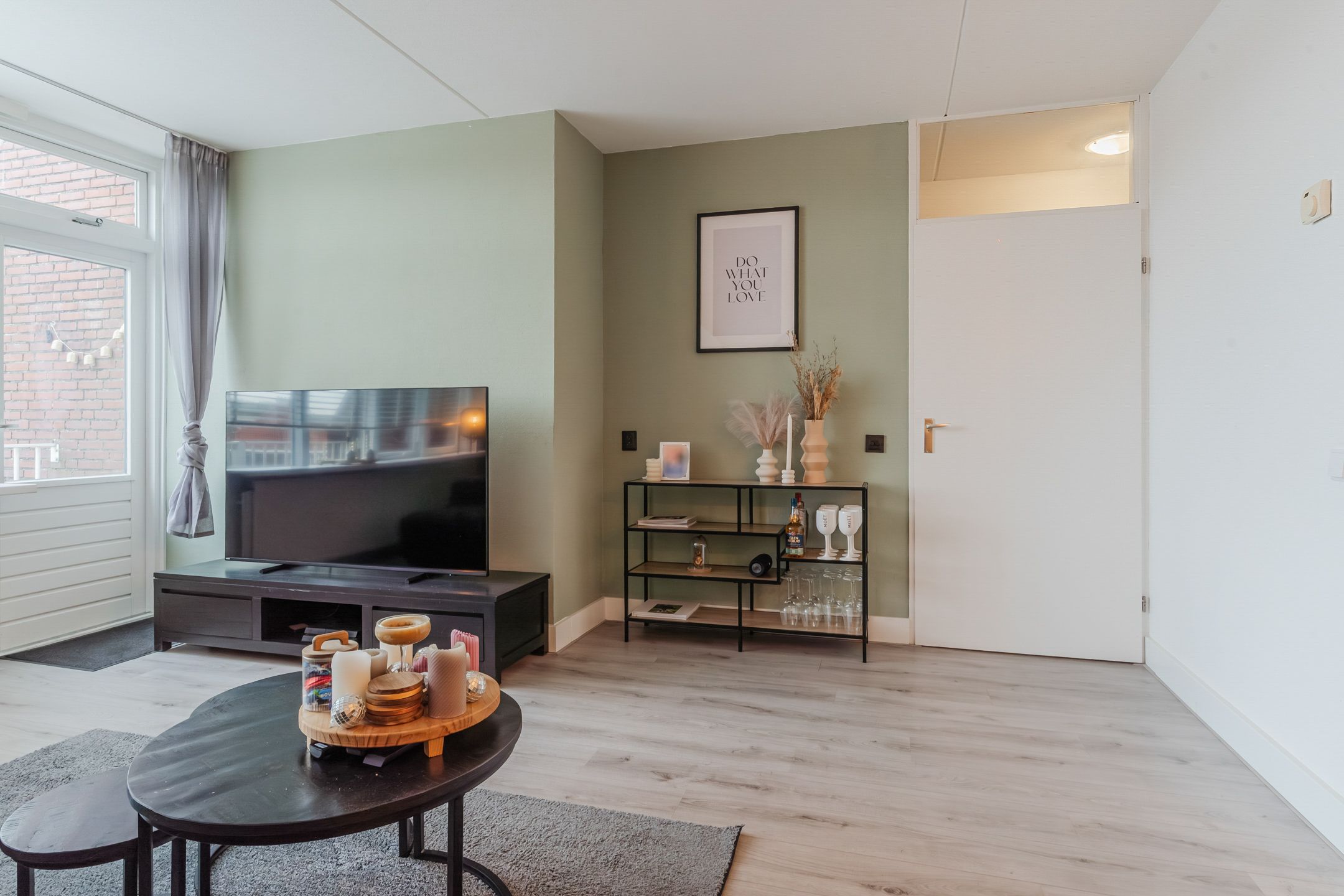 Photo 15 of Bredaseweg 31-D