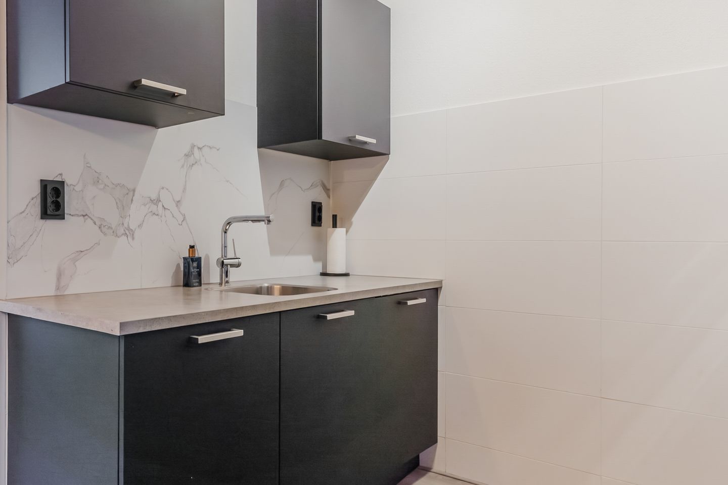 Photo 19 of Bredaseweg 31-D