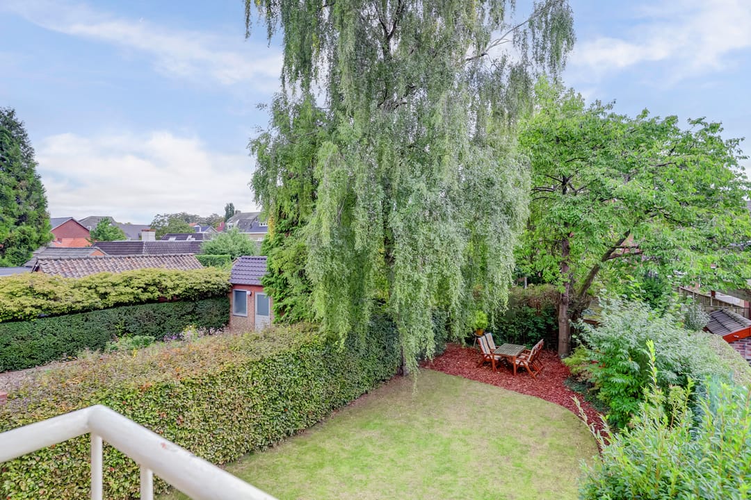 Photo 32 of Pater van den Heuvelstraat 4