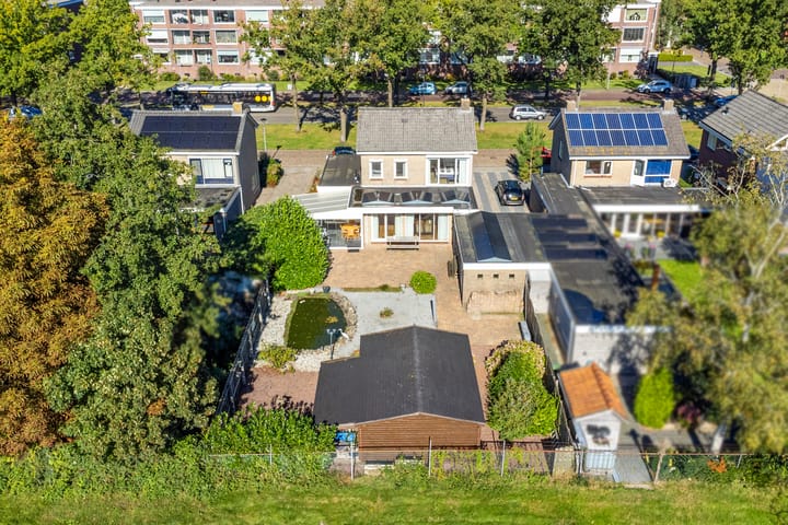 Foto 2 van van Stolbergweg 18