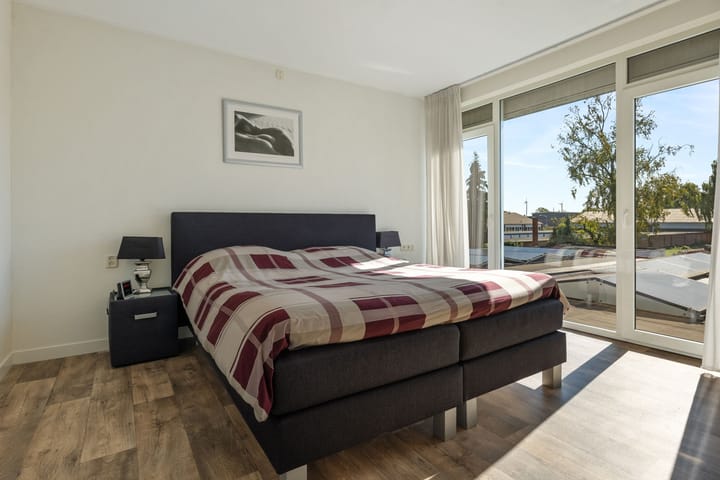 Foto 20 van van Stolbergweg 18