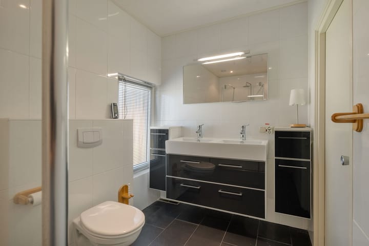 Foto 19 van van Stolbergweg 18