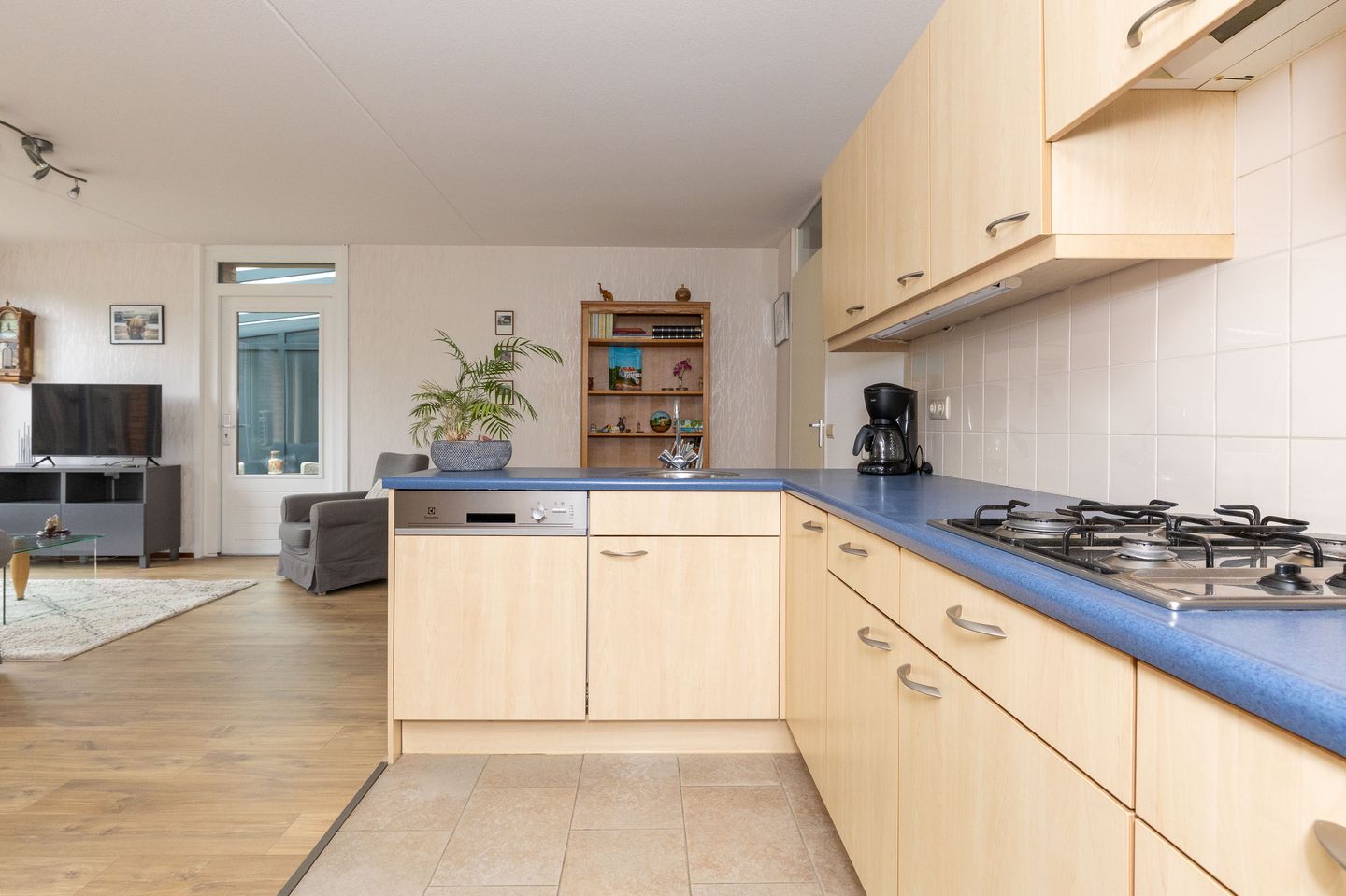 Photo 10 of Antiguastraat 33