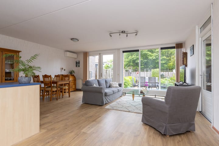 Foto 11 van Antiguastraat 33