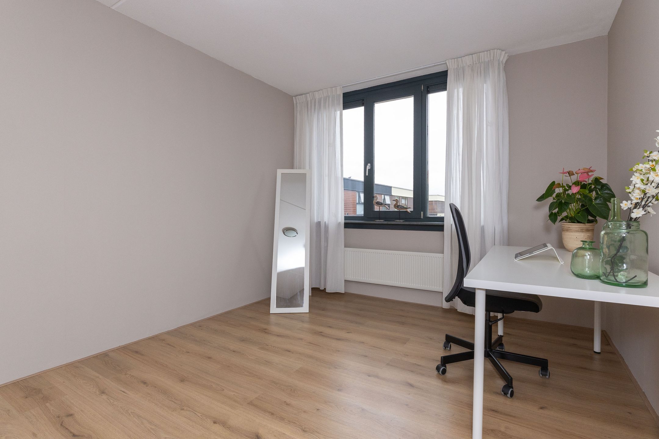 Photo 24 of Antiguastraat 33