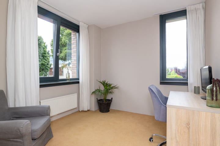 Foto 26 van Antiguastraat 33