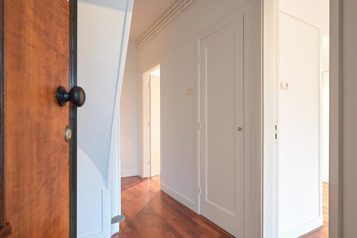 Photo 2 of Laan van Nieuw Oosteinde 244