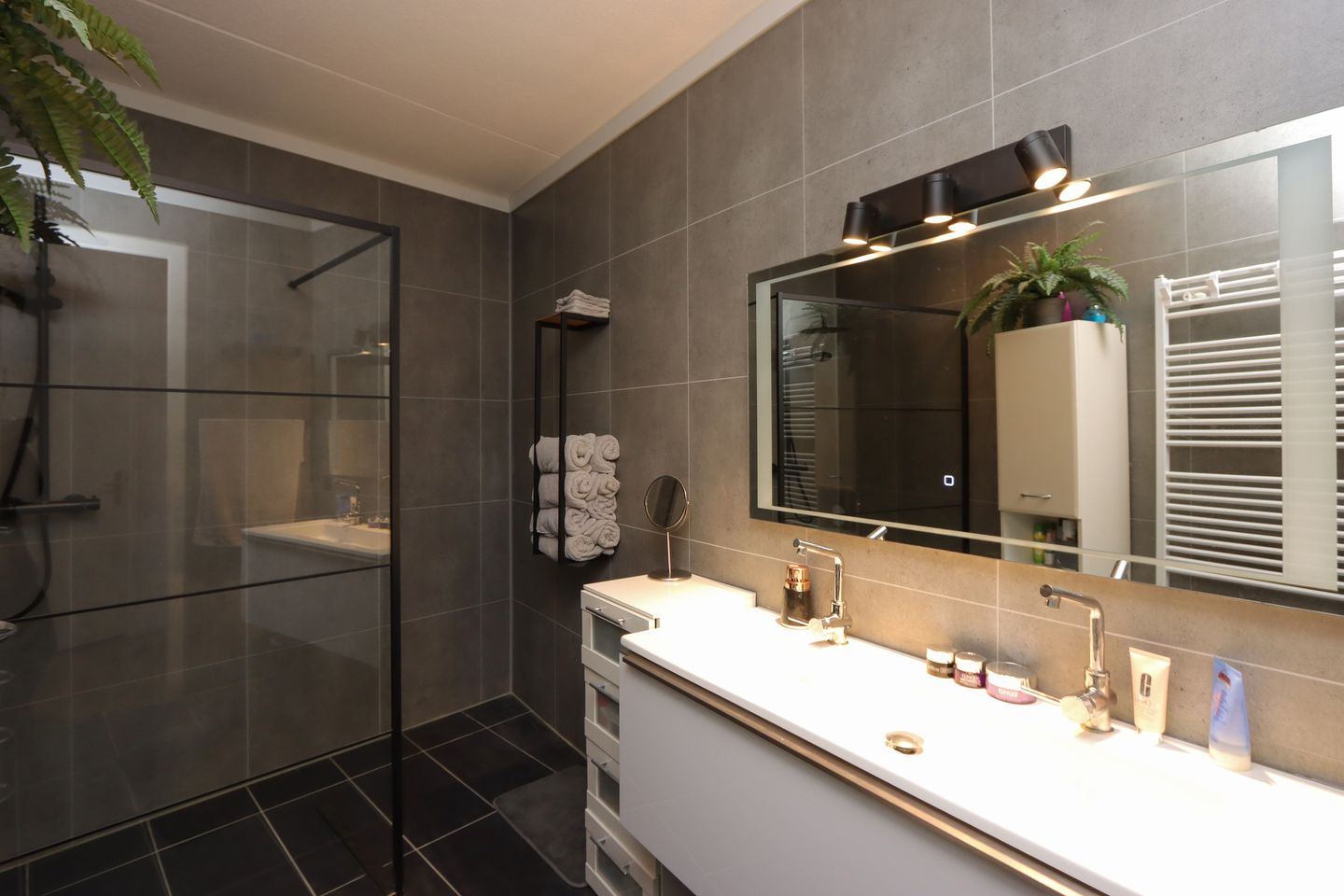 Photo 4 of Zuiderzee op Zuid 75