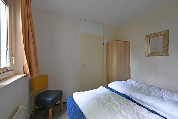 Photo 10 of Zwembadweg 1-057