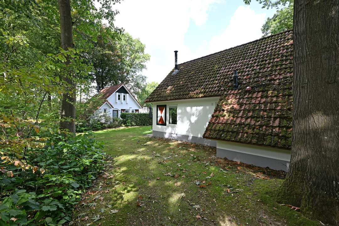 Photo 22 of Zwembadweg 1-057