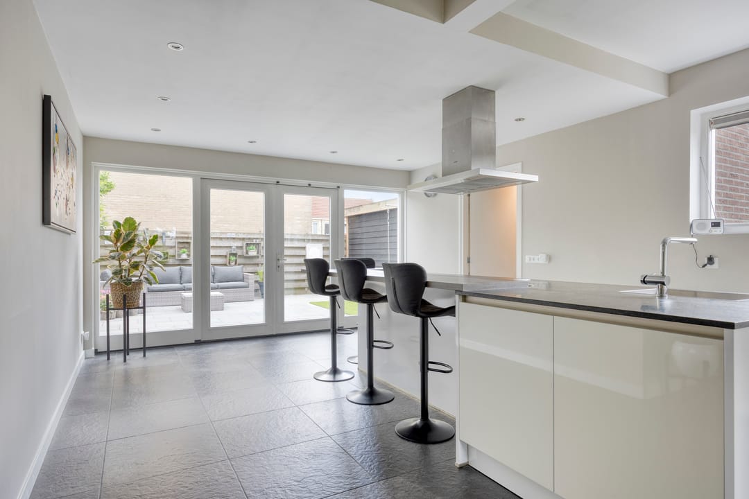 Photo 7 of Weth. Vosstraat 18