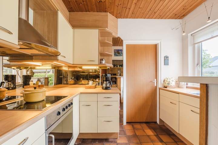 Foto 12 van Pilotenlaan 5