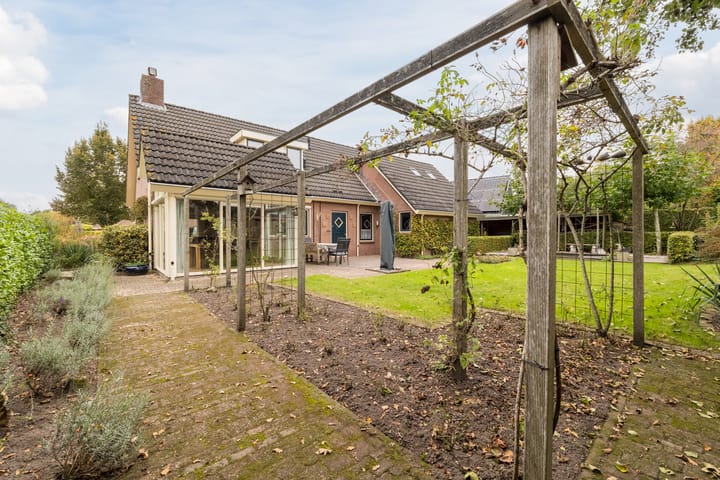 Foto 38 van Pilotenlaan 5