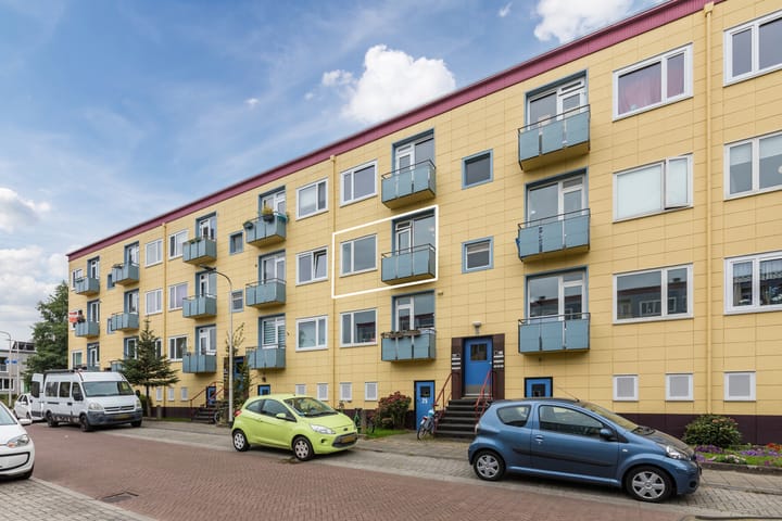 Photo 2 of Sneeuwbalstraat 27