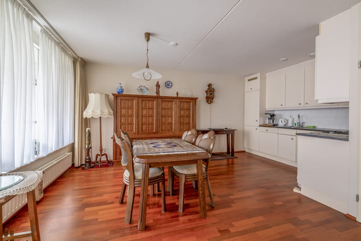 Photo 4 of Muntstraat 56-H